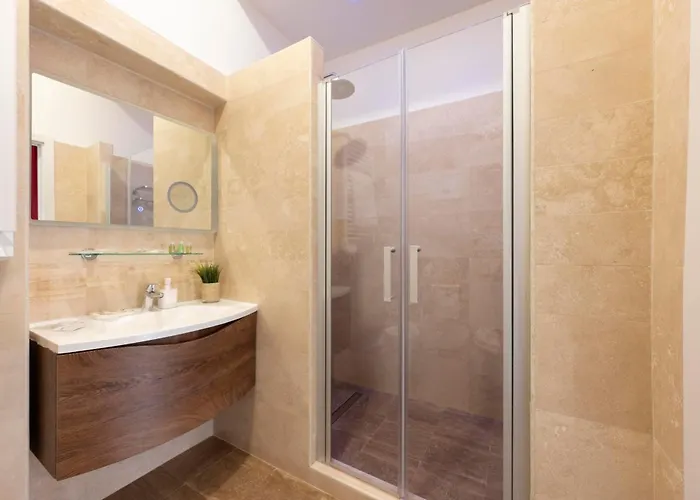 Manfredi House San Pietro Guest house 4*